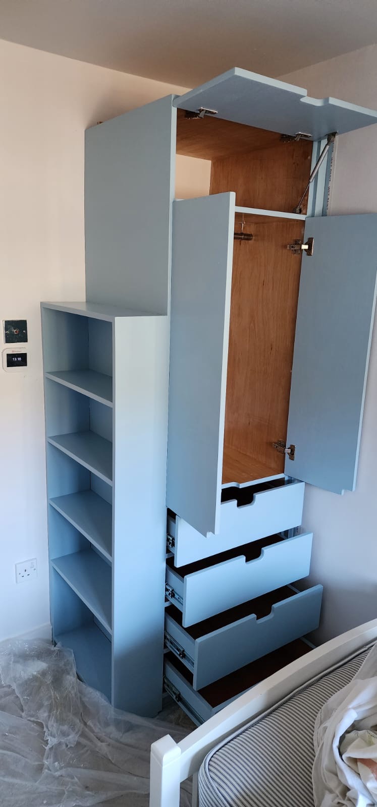 Custom Joinery Work (Cabinet and Bookshelves)